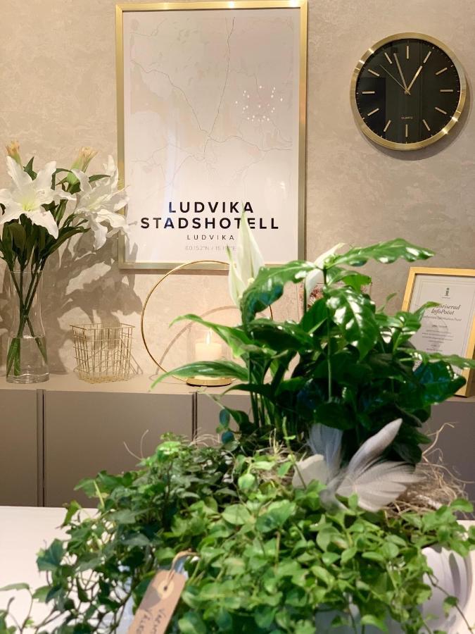 Ludvika Stadshotell Buitenkant foto